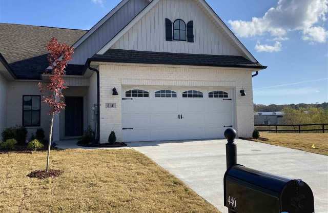 440 SW Legend Oak Way - 440 Legend Oak Way Southwest, Huntsville, AL 35824