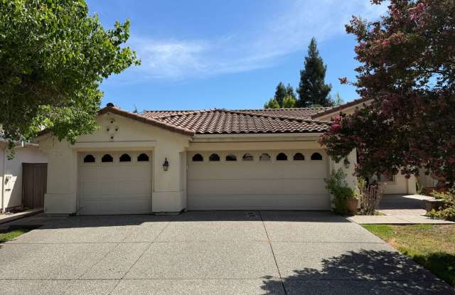 3 Bed Home in North Natomas with 3 Car Garage and Home Office photos photos 3 Bed Home in North Natomas with 3 Car Garage and Home Office photos photos