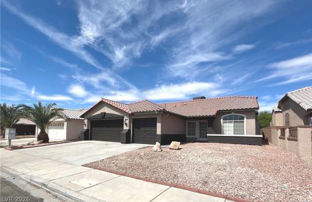 1667 Tangerine Rose Drive Gallery 2