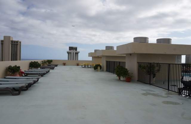 Fairway Villa Waikiki studio for rent photos photos