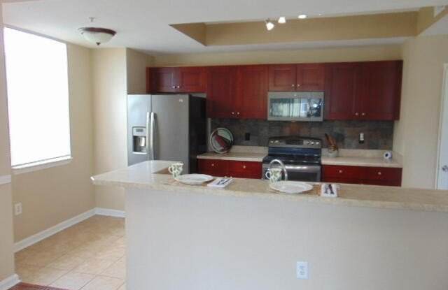 10075 GATE Parkway NE Gallery 3