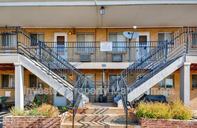 257 E Powers Ave photos photos