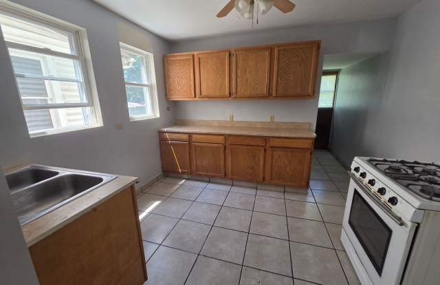 Lower 2 bedroom unit. photos photos Lower 2 bedroom unit. photos photos