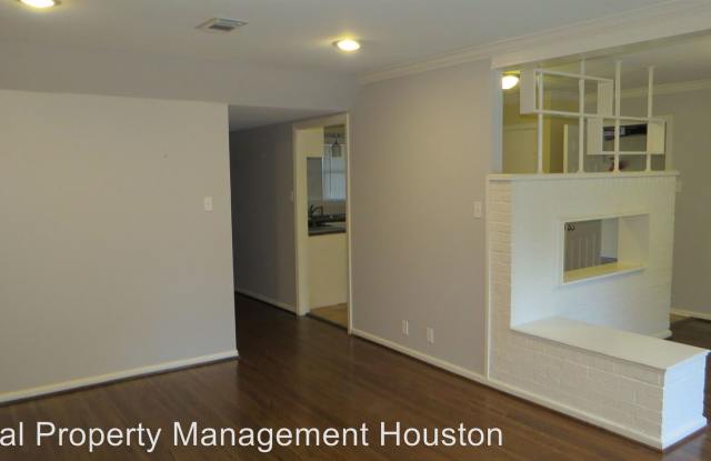 6818 Mobud Dr. Gallery 3