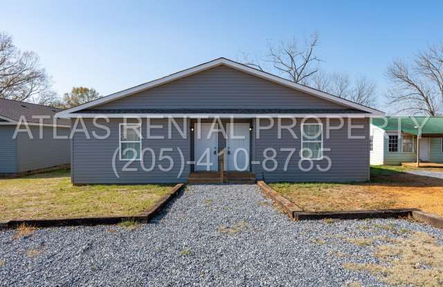 Beautiful 3 Bedroom, 2 Bath Duplex in Childersburg - 96 Crestview Street, Childersburg, AL 35044