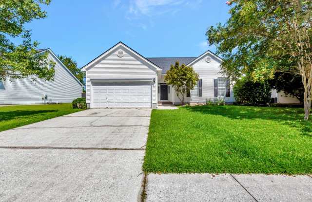 Single Story home in Village Green! photos photos
