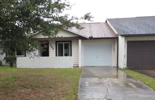 2/2 near Sanford Airport - 145 Long Leaf Pine Circle, Sanford, FL 32773