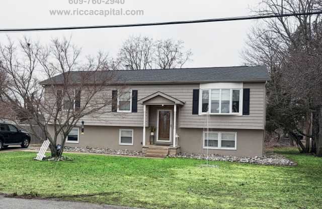 184 Tansboro Rd photos photos