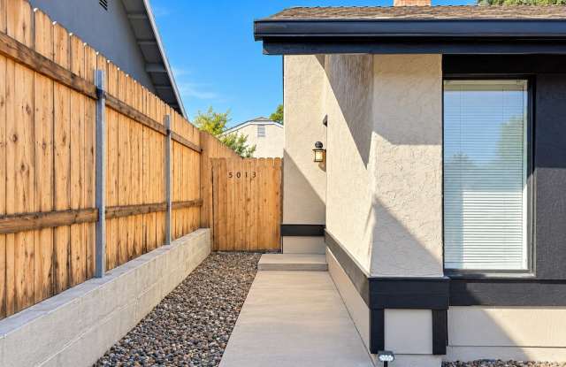 STUNNING FULLY REMODELED HOME – MODERN UPGRADES THROUGHOUT! Gallery 4