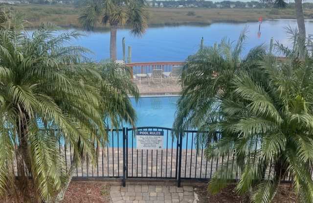 925 South Ponce De Leon Boulevard photos photos