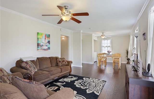 5517 MARIGNY Street Gallery 2