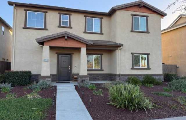 Adorable (Westlake) 4/2.5 Home Waiting For You!  See ad for viewings! Gallery 1