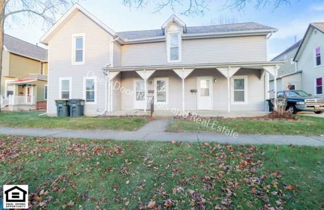 121 S State St photos photos