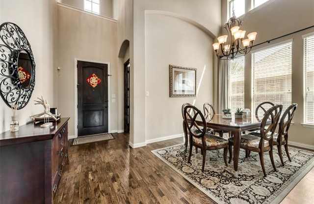 959 Cougar Drive Gallery 3
