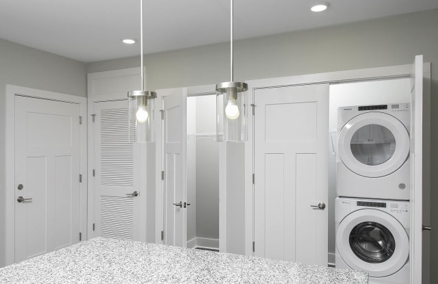 Second Avenue Apartments Gallery 4