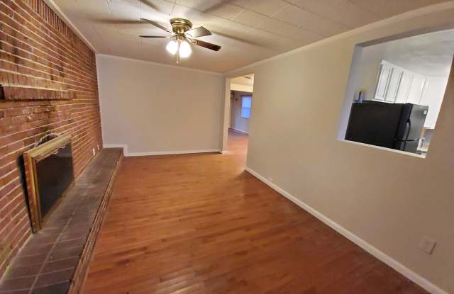 6024 67th Place Gallery 4