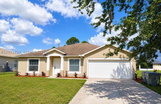 8356 103rd Ct Gallery 1