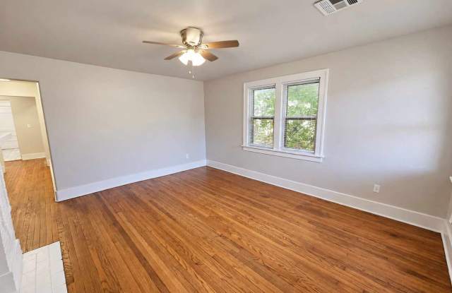 Updated Home with Historic Charm Near OKC’s Plaza District Gallery 4