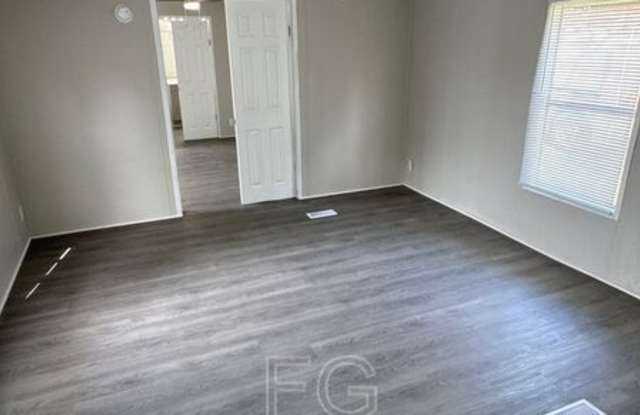 145 David Dr Gallery 4