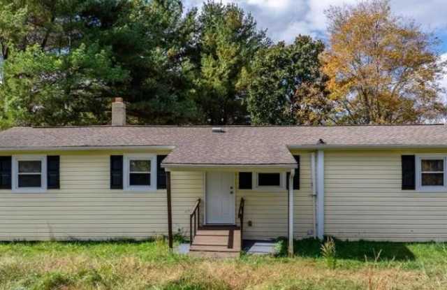 3925 Phelps Road - 3925 Phelps Road, Catawba County, NC 28168