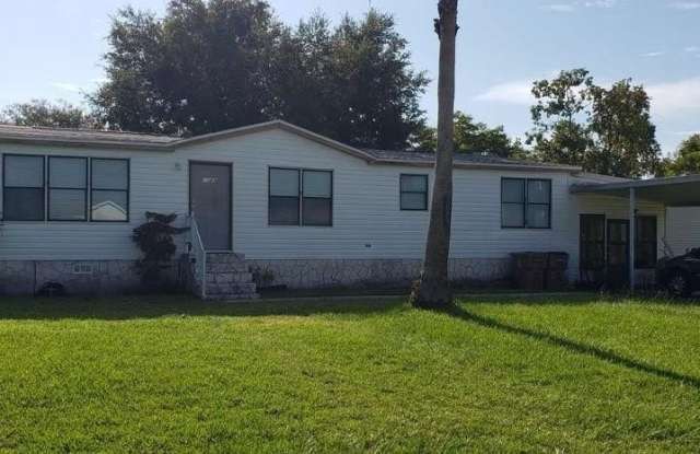 1089 GREENSKEEP Drive Gallery 1