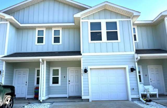 5749 Stellarjay St - 5749 Stellarjay Street, Woodlawn Beach, FL 32563
