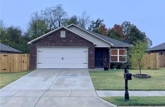 7851 Bridgegate  AVE - 7851 Bridgegate Avenue, Springdale, AR 72762