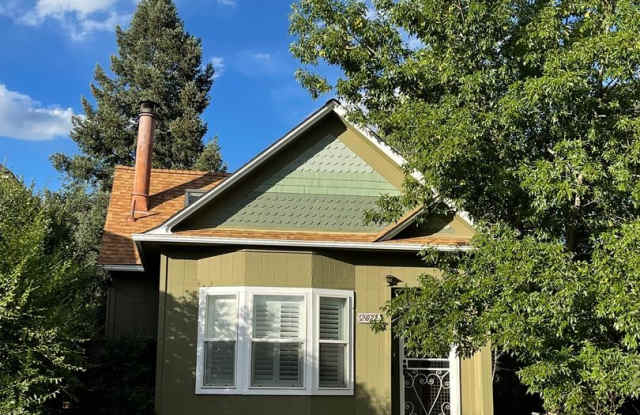 Charming West Side Bungalow with Upstairs Retreat in the Heart of Old Colorado City: 2022 W Pikes Peak Ave · 2 Bedrooms · 2 Bathrooms · Private Deck · Off-Street Parking photos photos Charming West Side Bungalow with Upstairs Retreat in the Heart of Old Colorado City: 2022 W Pikes Peak Ave · 2 Bedrooms · 2 Bathrooms · Private Deck · Off-Street Parking photos photos