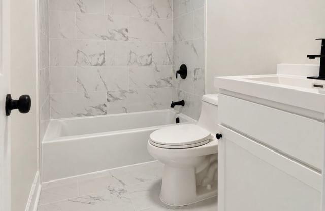 FOR RENT – PIKE ROAD, 3BD-2BD Gallery 4