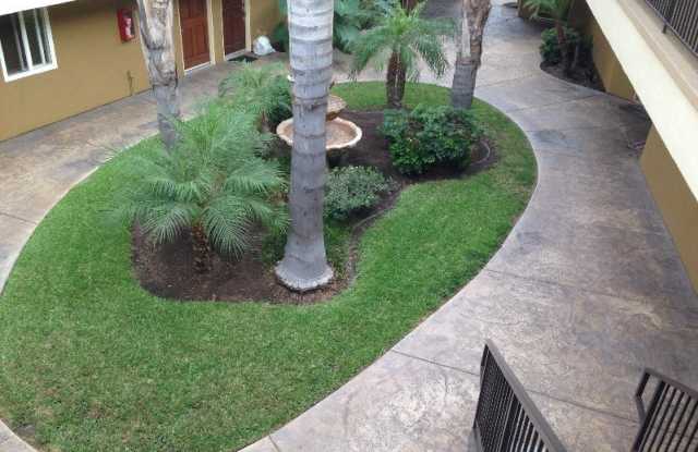 Great, Upstairs Large Studio in Quiet Gated Community on E. Lexington Ave - 1160 East Lexington Avenue, El Cajon, CA 92019