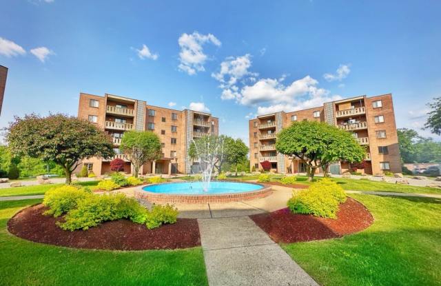 3940 OLD WILLIAM PENN HIGHWAYAPT 422 - 3940 Old William Penn Highway, Allegheny County, PA 15235