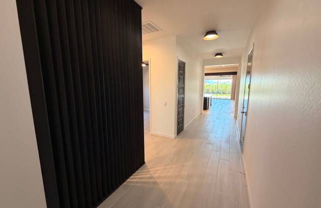 2024 Custom Built Home, 4 Bed/2 bath w/backyard Oasis! Gallery 4