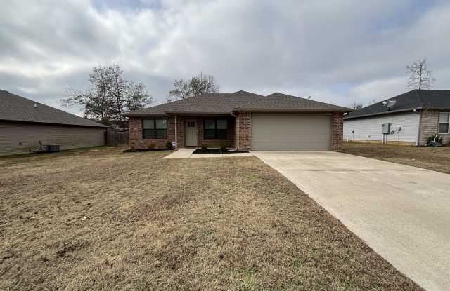 50 Buena Vista Dr - 50 Buena Vista Drive, Lonoke County, AR 72023