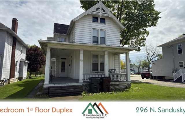 296 N. Sandusky St. photos photos