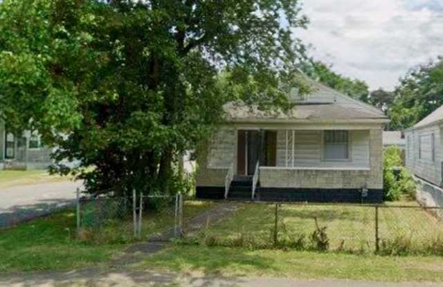 900 Beecher Street photos photos