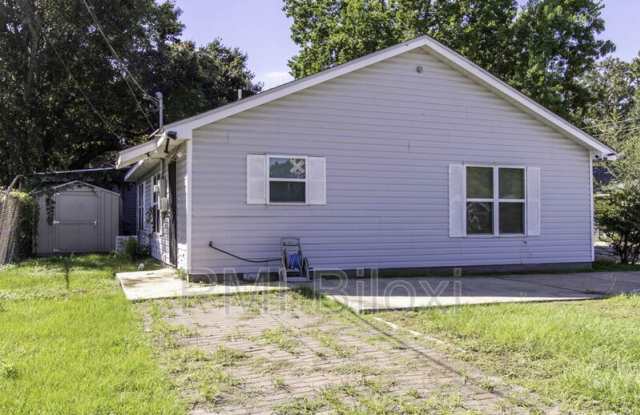 198 Keller Avenue Gallery 1