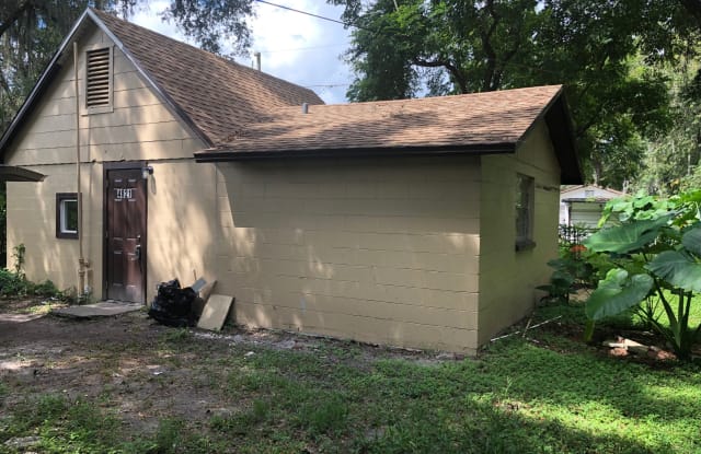 4821 9th St - 4821 9th St, Zephyrhills, FL 33542