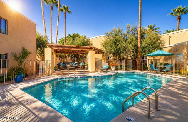 6240 N 16th Street photos photos