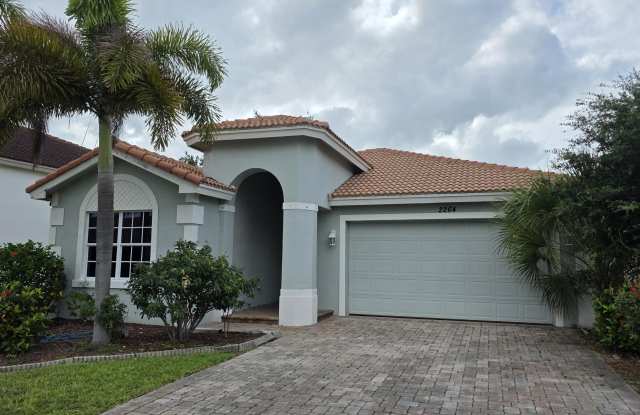 2264 SW Newport Isles Boulevard photos photos