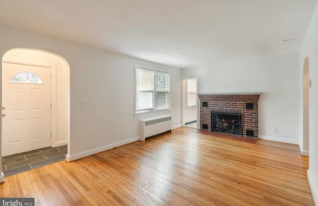 920 BOUCHER Avenue unit: 1 - 920 Boucher Avenue, Annapolis, MD 21403