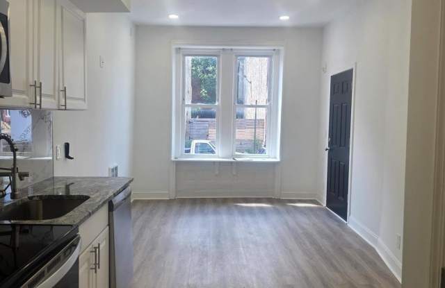 2561 N 18TH Street Gallery 4