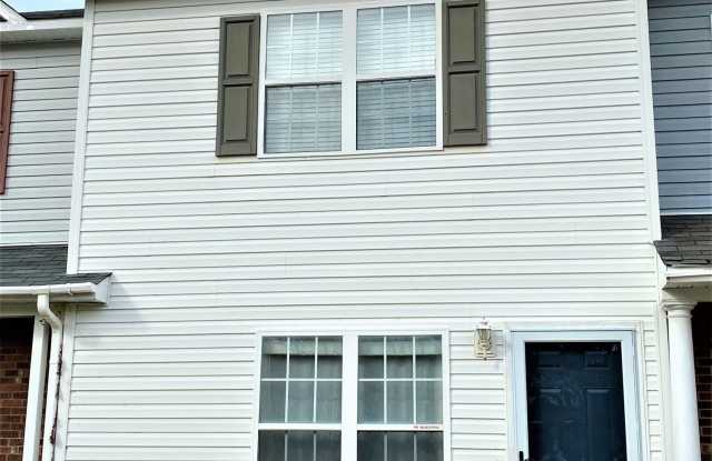 303 Meadowbrook Lane photos photos