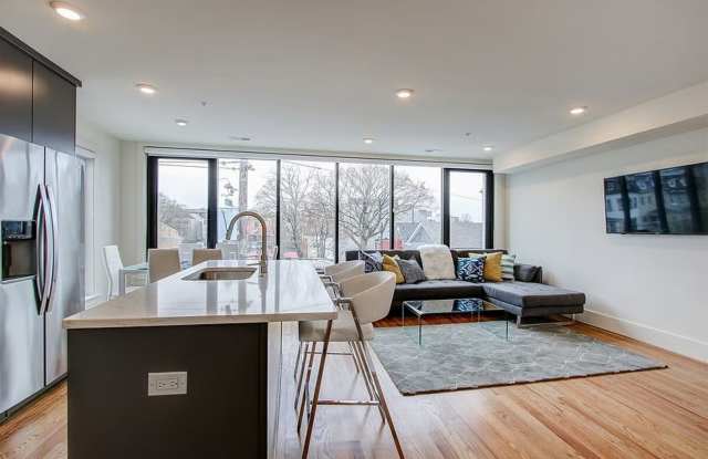Updated 2Bedroom/2Bath - Located in Petworth DC! Easy access to Metro, dining and shopping options! Gallery 1