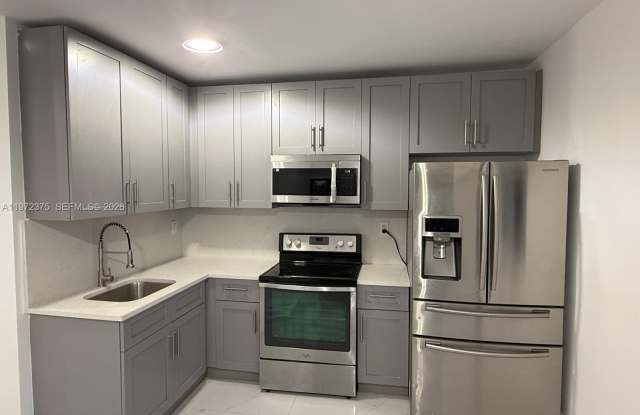 1379 NW 55th Ter photos photos