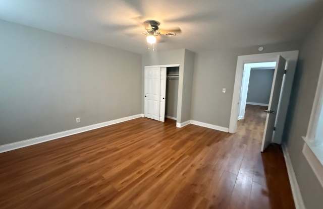 MAIN FLOOR UNIT Gallery 4
