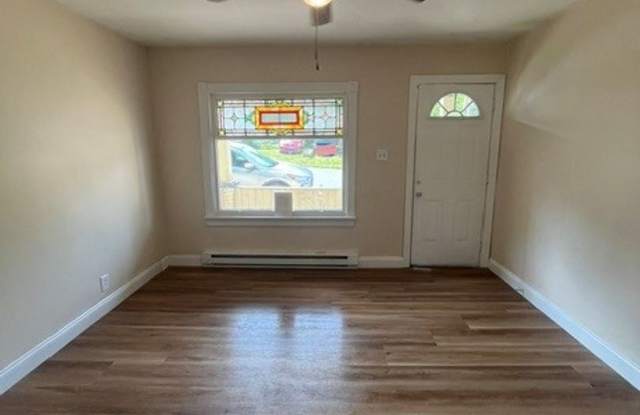 4 Bedroom 1 Bathroom Gallery 4