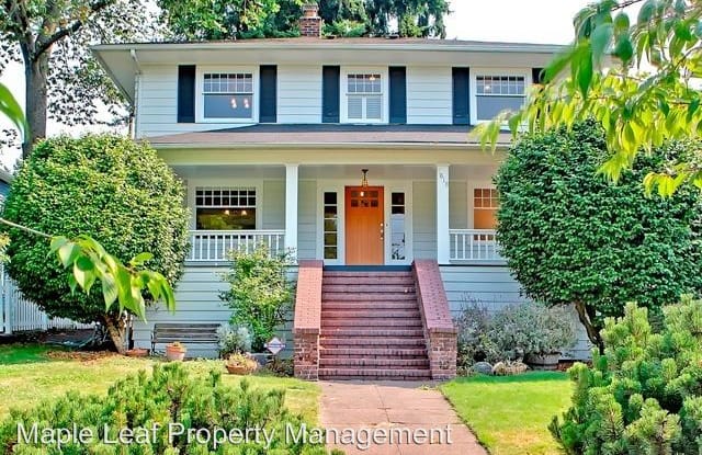 7618 E. Green Lake Dr. N. - 7618 E Green Lake Dr N, Seattle, WA 98103