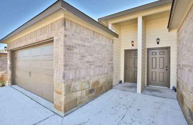 189 Joanne Loop Unit - A photos photos