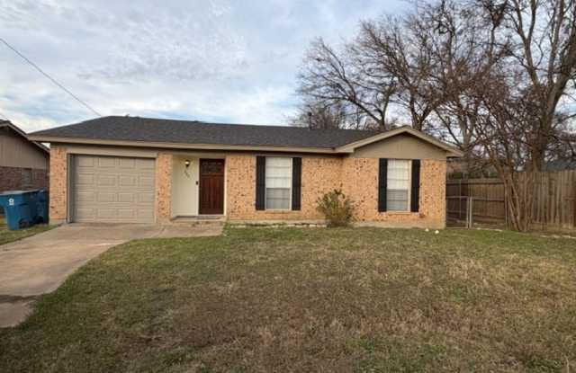 202 W. Cotter Ave. photos photos