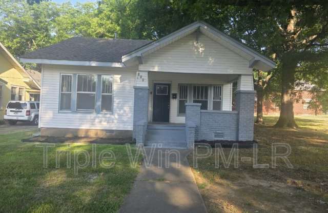 609 North Morril Street Gallery 2